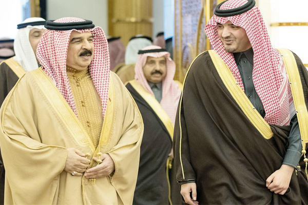 ملك البحرين يؤكد عمق علاقات بلاده مع السعودية
