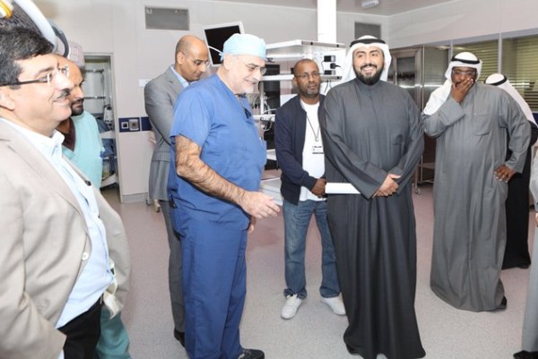 الكويت: نجاح أول عملية لزراعة قلب صناعي