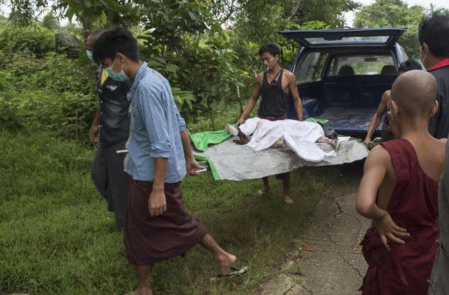 الجيش البورمي يؤكد للمرة الاولى العثور على مقبرة جماعية للروهينغا