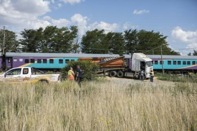 إصابة مئتين في حادث قطار جديد في جنوب أفريقيا