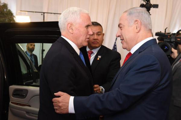 بنس يتعهد بافتتاح السفارة الأميركية في القدس قبل نهاية 2019