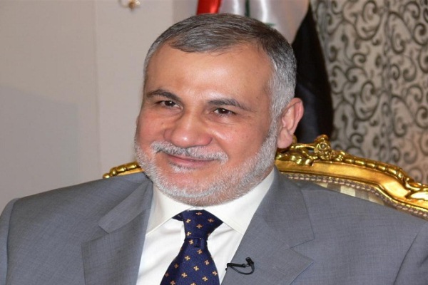 العراق يتسلم من لبنان وزير تجارته السابق المحكوم بتهم فساد