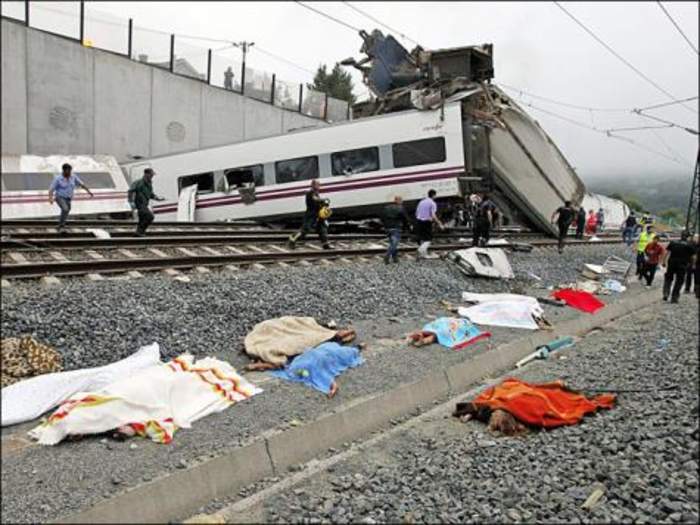 قتيلان في خروج قطار عن سكته بالقرب من ميلانو