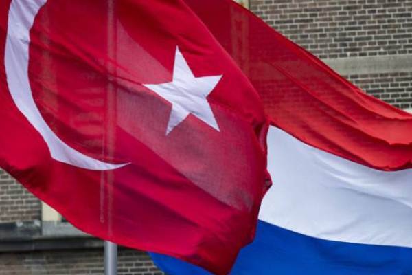 هولندا تسحب رسميًا سفيرها من تركيا