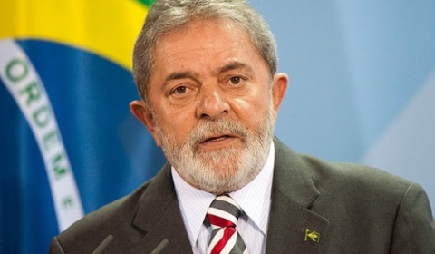 قاض برازيلي يعيد الى الرئيس السابق لولا جواز سفره المصادر