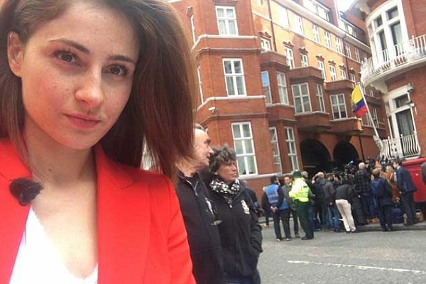 محكمة لندنية تكبح جماح عاشق يطارد صحفية روسية