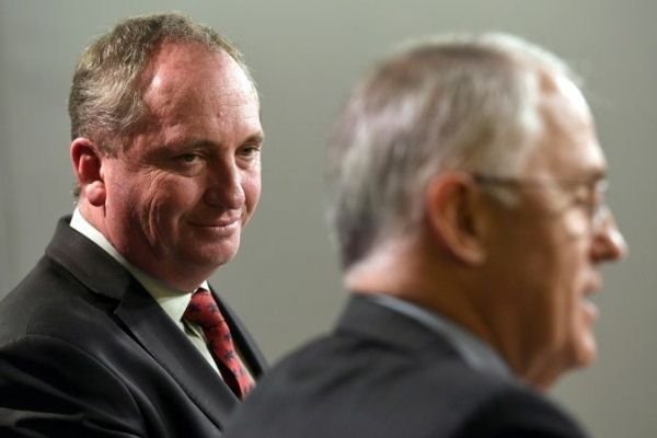 حظر العلاقات الغرامية بين الوزراء وموظفيهم في أستراليا