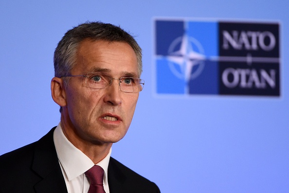 الاطلسي يبدي حذرًا إزاء مبادرة الدفاع الأوروبية
