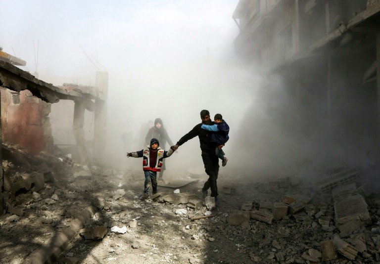 السويد والكويت تقدمان مشروع قرار معدلا لهدنة في سوريا