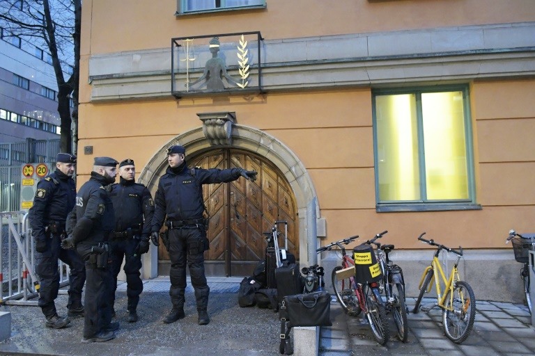 منفذ الاعتداء بشاحنة في ستوكهولم يعترف بالذنب في مستهل محاكمته