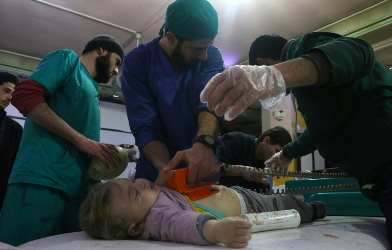 9 قتلى في قصف جديد لقوات النظام السوري على الغوطة الشرقية
