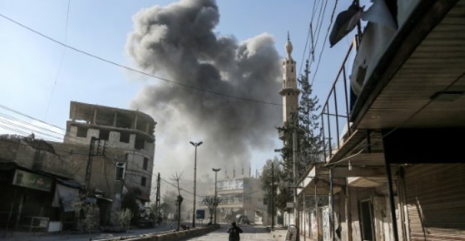 قصف جوي وصاروخي يستهدف الغوطة الشرقية قرب دمشق لليوم الخامس على التوالي