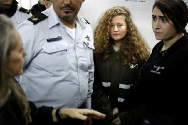 الجيش الإسرائيلي يعتقل أحد أقارب عهد التميمي
