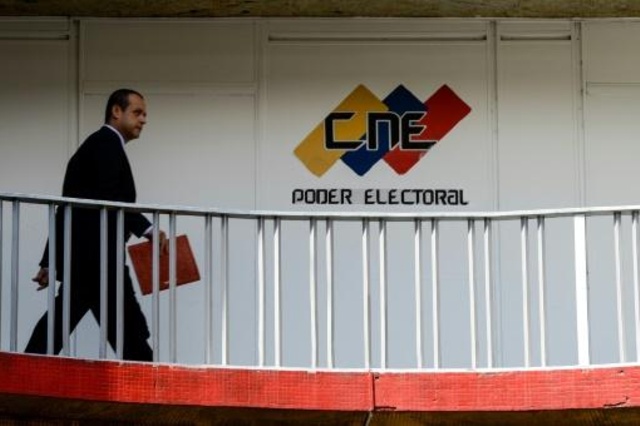 فنزويلا تفتح أبواب الترشح للانتخابات الرئاسية وأميركا تعترض