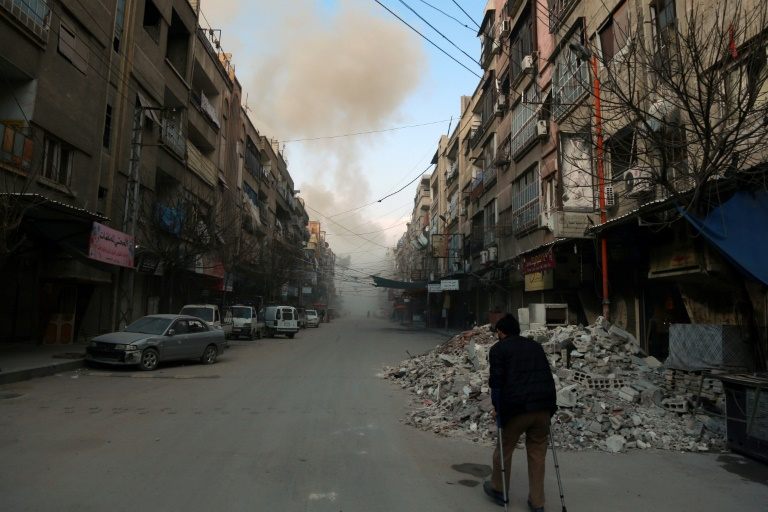 اشتباكات بين قوات النظام والفصائل المعارضة على أطراف الغوطة