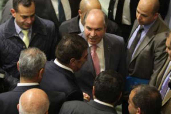 الحكومة الأردنية: خروج 7 ودخول 9 في تعديل