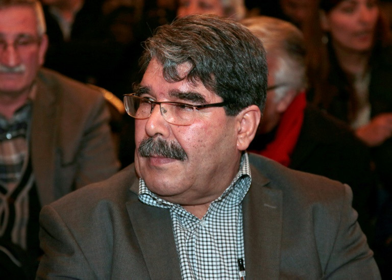 تركيا تطلب من براغ تسليمها القيادي السوري الكردي صالح مسلم