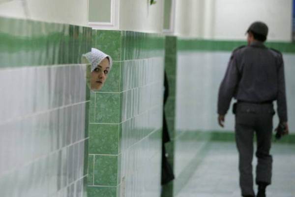 خبيرة من الأمم المتحدة تندد بالتعذيب في سجون إيرانية