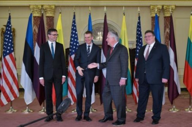 دول البلطيق تحذر من التقليل من شأن التهديد الذي تمثله روسيا