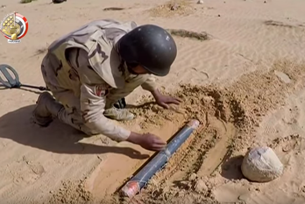 الجيش المصري يقتل 13 مسلحًا ويعتقل 86 آخرين في سيناء