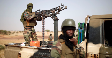 جيش مالي يعزز انتشاره في وسط البلاد