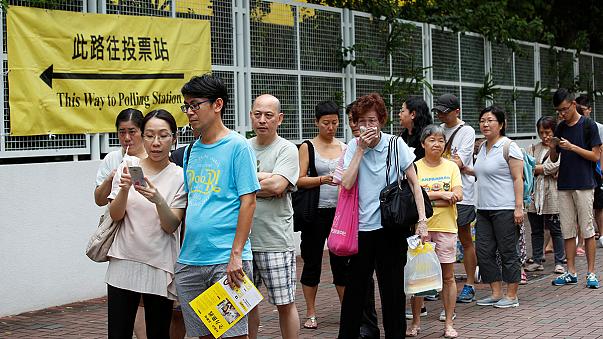 هونغ كونغ تصوّت لشغل 4 مقاعد شاغرة منذ تجريد نواب من أهليتهم