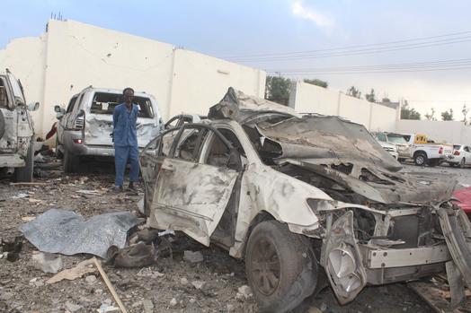 14 قتيلا على الاقل بتفجير سيارة مفخخة في مقديشو