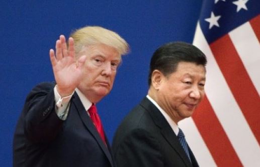 بكين تطلب من واشنطن التراجع عن تهديدها بعقوبات تجارية