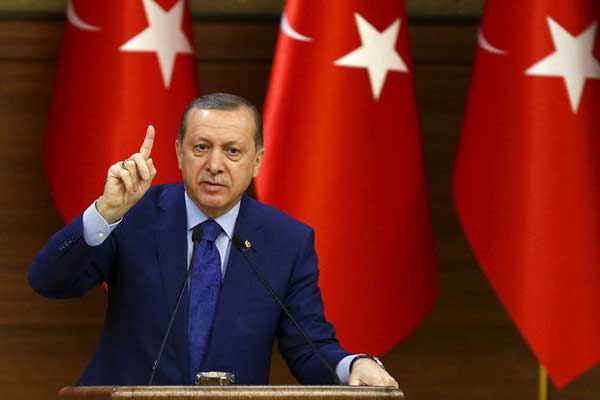 أردوغان يتعهد بتوسيع نطاق الهجوم التركي في سوريا
