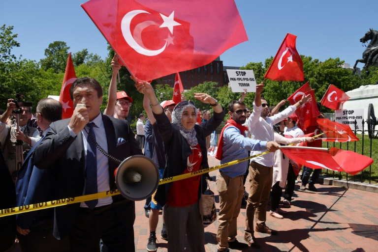 السلطات الأميركية تسقط الملاحقات ضد حراس أردوغان