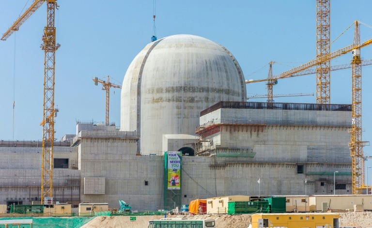 الامارات تعلن اكتمال بناء أحد مفاعلاتها النووية الاربعة لتوليد الطاقة