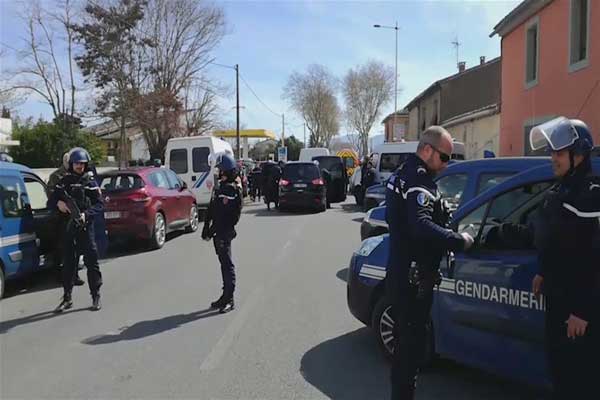 اعتداءات جنوب فرنسا: احتجاز صديق للمهاجم قيد التحقيق