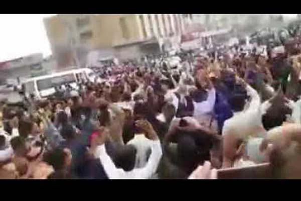 تظاهرات بمدن ايرانية تضامنا مع احتجاجات عربها