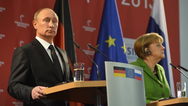 ألمانيا: روسيا بإمكانها استبدال الدبلوماسيين المطرودين