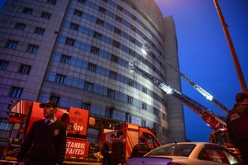 حريق هائل في مستشفى في اسطنبول