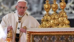 البابا فرنسيس يدين استخدام الأسلحة الكيميائية في سوريا