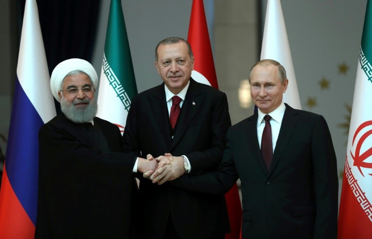 أردوغان وبوتين وروحاني يبدأون قمتهم حول الأزمة السورية