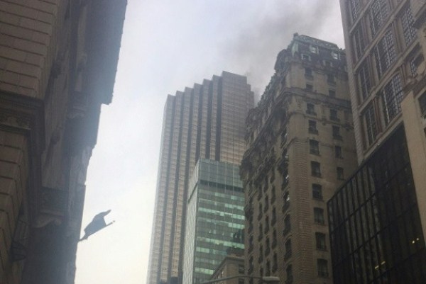 قتيل جراء حريق كبير في برج ترمب في نيويورك