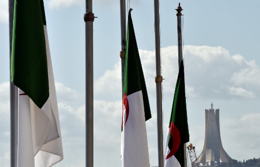 الجزائر في حداد غداة اسوأ كارثة جوية في تاريخها