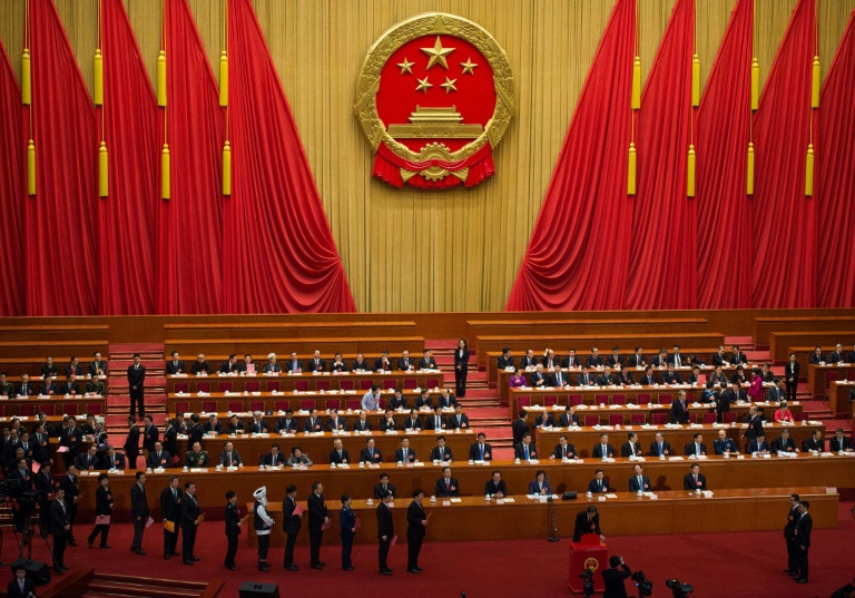 الصين تبدأ محاكمة مسؤول كبير في الحزب الشيوعي الحاكم