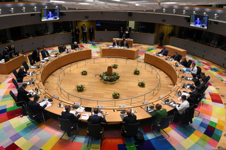 اجتماع أوروبي الاثنين لانهاء الانقسامات الداخلية بشأن سوريا