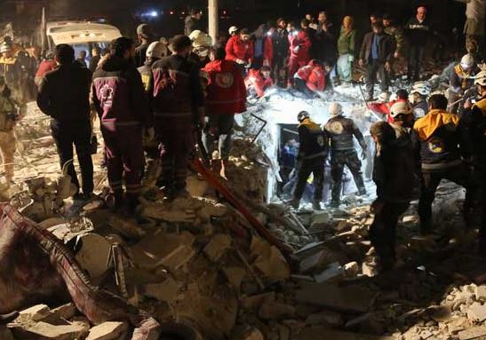 انفجار في ادلب السورية يوقع 11 قتيلا