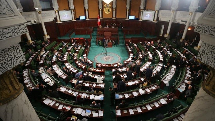 البرلمان التونسي يصادق على قانون ينظم عمل المجالس البلدية