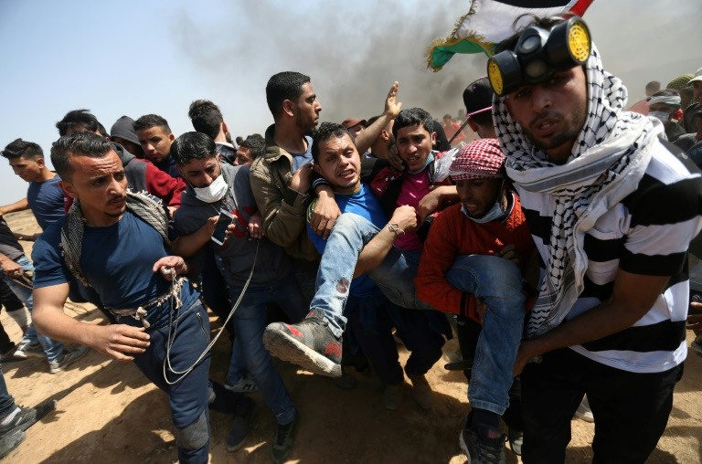 وفاة صحافي فلسطيني متاثرًا بجروح أصيب بها في غزة