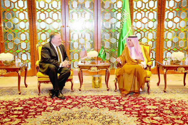 وزير الخارجية الأميركي يبلغ السعودية بخطط ترمب بشأن إيران