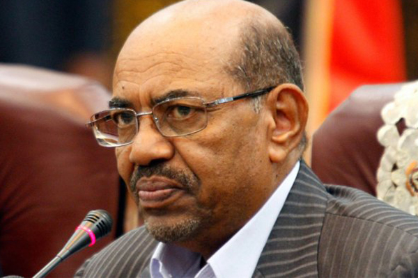 الرئيس السوداني يغلق 13 ممثلية دبلوماسية لدوافع اقتصادية