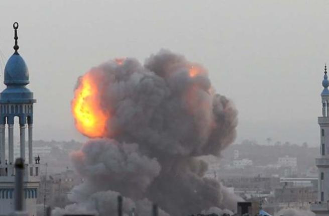 مقتل خمسة فلسطينيين في انفجار وسط قطاع غزة