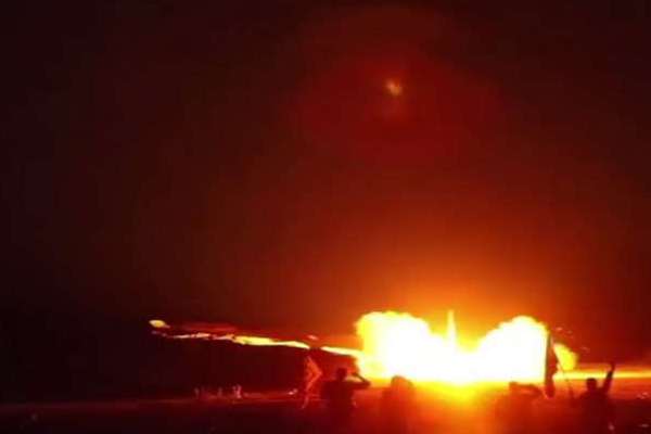 الدفاع الجوي السعودي يدمر صاروخًا باليستيًا فوق جازان