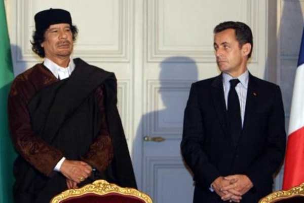 المسؤول المالي السابق للقذافي: دفعنا أموالًا لتمويل حملة ساركوزي