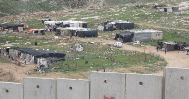 قضاء إسرائيل يجيز إزالة قرية بدوية في الضفة